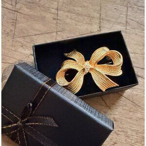 Vintage Allison Reed Gold-Tone Rhinestone Bow Brooch Ribbon Coquette Signed Jewe